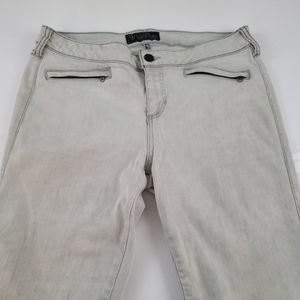 Guess Skinny White Jeans 31x28
